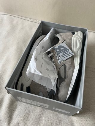 New Balance 990 V2 Talla 44 Gris