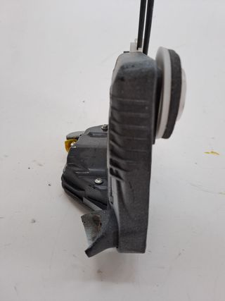 CERRADURA PUERTA DELANTERA IZQUIERDA TOYOTA YARIS (4)