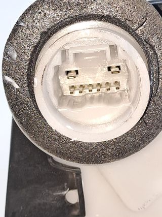 CERRADURA PUERTA DELANTERA IZQUIERDA TOYOTA YARIS (5)