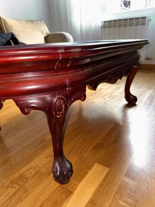 Mesa de centro ovalada de madera y mármol