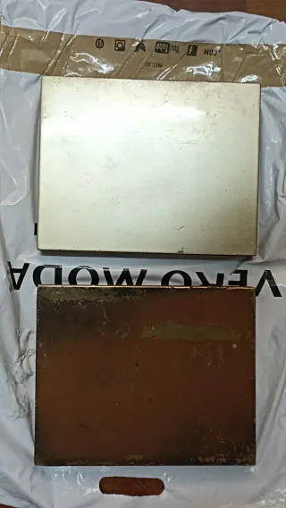 2 Tiradores Cuadrados Metálicos