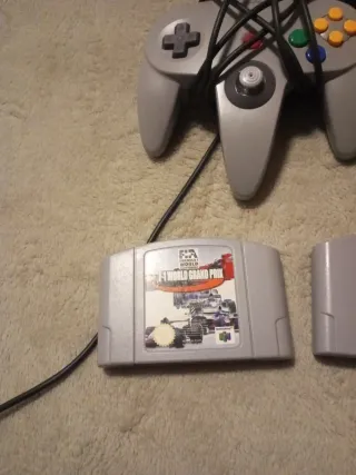 Nintendo 64 Consola + 2 Mandos y 3 Juegos