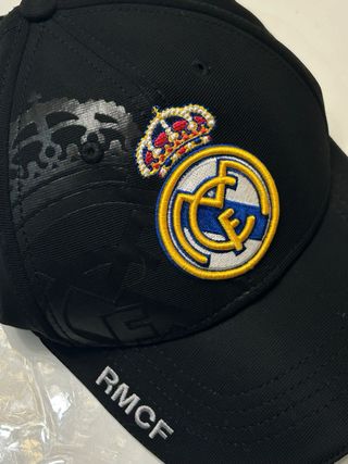 Gorra Real Madrid Negra Nueva (sin estrenar)