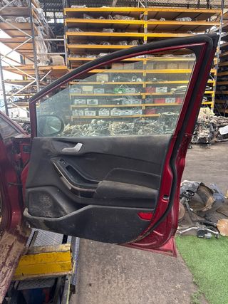 PUERTA DELANTERA DERECHA FORD FIESTA (CE1)