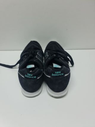 Zapatillas New Balance Negras y Turquesa