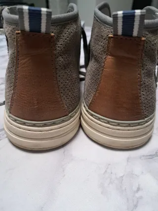 Scarponcini grigi con zip