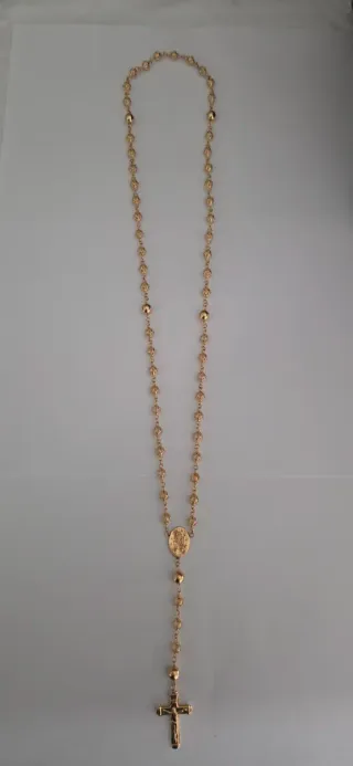 Anillo Oro Amarillo con Esmeralda y Diamantes,