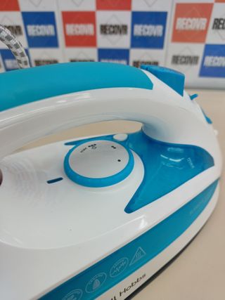 Plancha Vapor 3100W Russell Hobbs