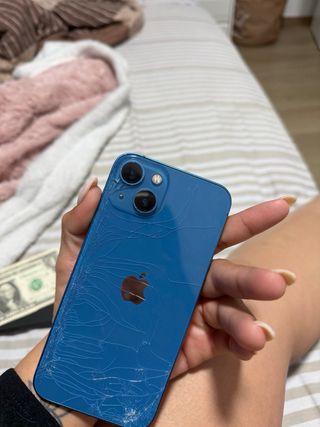 iPhone 13 Azul