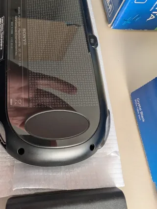 PS Vita OLED 128GB + Rayman Legends