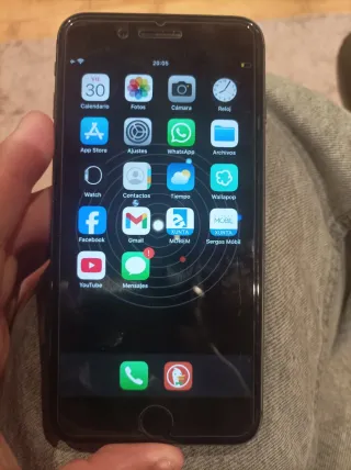 iPhone 8 Plus Negro Espacial
