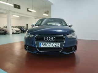 Audi A1 2010 Ambition