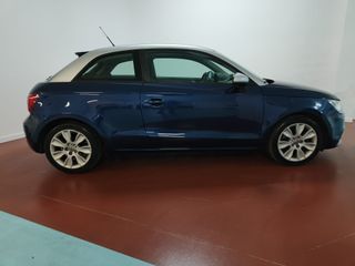 Audi A1 2010 Ambition