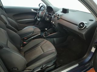 Audi A1 2010 Ambition