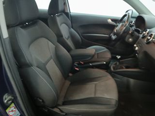 Audi A1 2010 Ambition