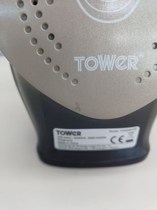 Plancha Sin Cable Tower T22008 2400W Cerámica