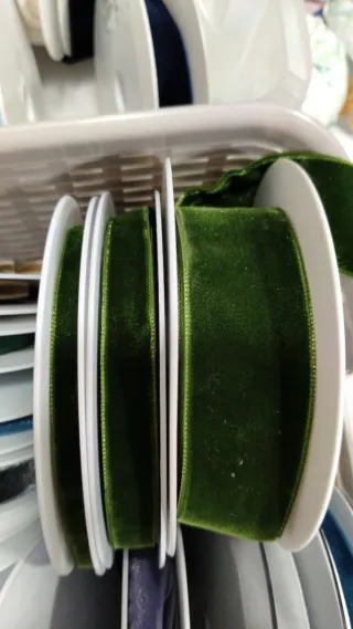 Mercería: Cintas de terciopelo y satén