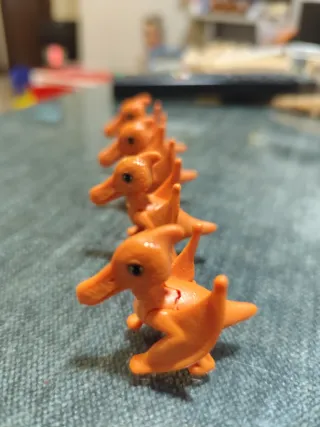 Figura Dinosaurio Naturoons Kinder pterodactilo