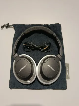 Auriculares Bose Negros y Plateados