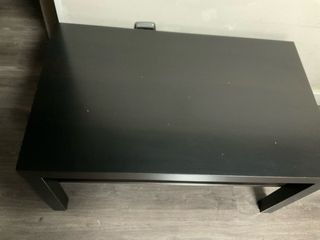 Mesa de centro baja negra