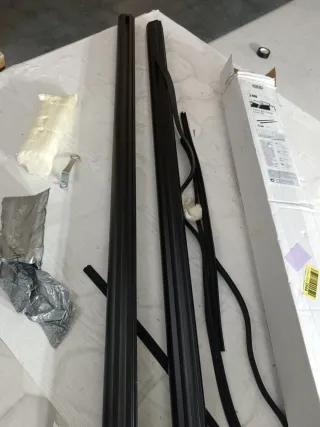 Barras de techo Cruz ALU Cargo Dark AF118