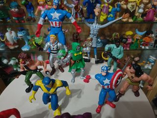 LOTE FIGURAS SUPERHEROES COMICS SPAIN GOMA PVC