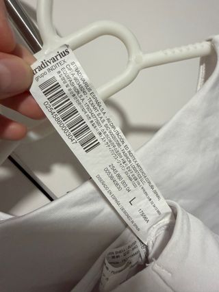 Top tirantes Stradivarius blanco Talla L