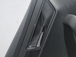 GUARNECIDO PUERTA TRASERA IZQUIERDA SKODA KAROQ (