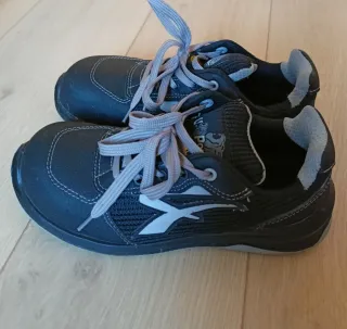 Zapatos de seguridad U-POWER. Unisex. Talla 37.