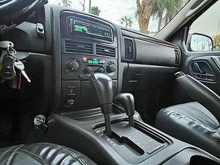 Jeep Grand Cherokee 2.7 CRD Ltd Auto reductora 163