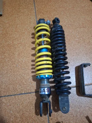 Lote Piezas Aprilia Sonic 10 € cada pieza