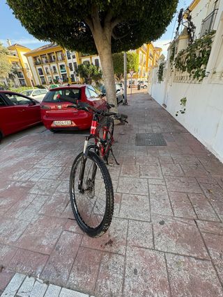 Bicicleta Roja + Accesorios