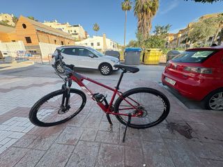 Bicicleta Roja + Accesorios
