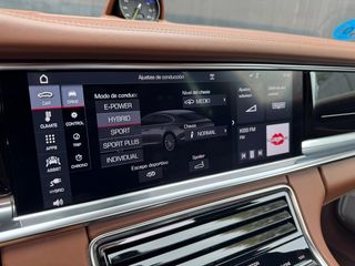 Porsche Panamera 4 E-Hybrid 10 Years Edition 340 kW (462 CV)