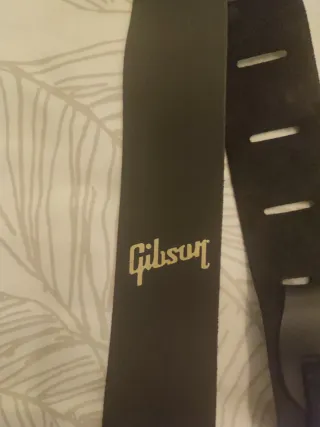 Correa Gibson de cuero y púas Slash