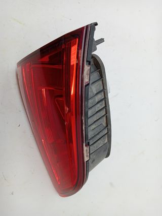 PILOTO TRASERO IZQUIERDO INTERIOR VOLKSWAGEN GOLF VI VARIANT (2)