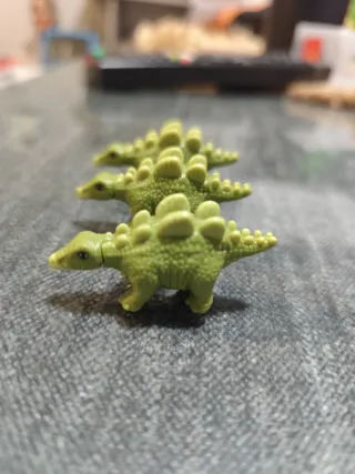 Figura Dinosaurio Kinder Sorpresa Estegosaurio