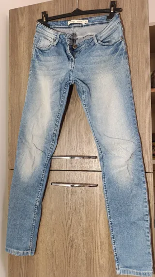 Jeans skinny push-up blu chiaro