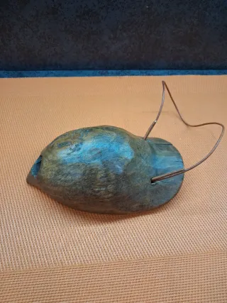 Zoqueta de madera artesanal