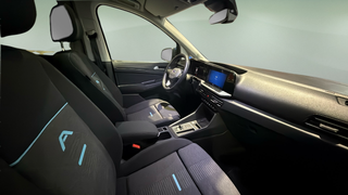 Ford Grand Tourneo Connect 2.0 Ecoblue Active Auto 90 kW (122 CV)