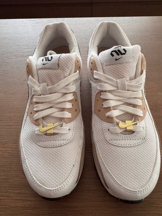 Nike Air Max 90 Beige/Blanco Talla 38.5
