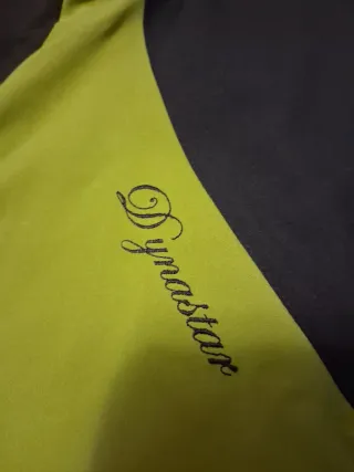 Chaqueta Montaña Negra y Verde