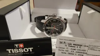 Reloj Tissot Cronógrafo Negro/Plateado