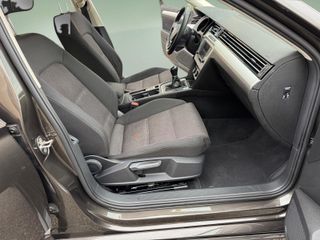 Volkswagen Passat Variant Advance 1.6 TDI 120CV BMT