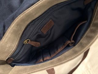 Bolso Tommy Hilfiger Marrón y Verde Militar