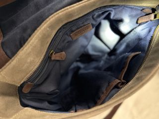 Bolso Tommy Hilfiger Marrón y Verde Militar