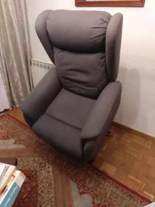 Sillón reclinable eléctrico gris
