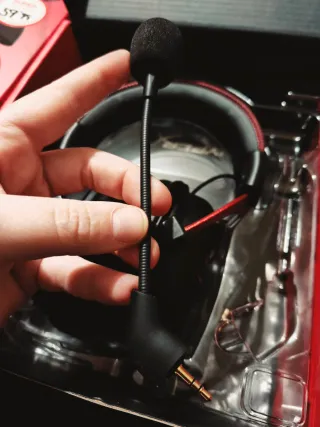 Cascos HyperX Cloud II con cable