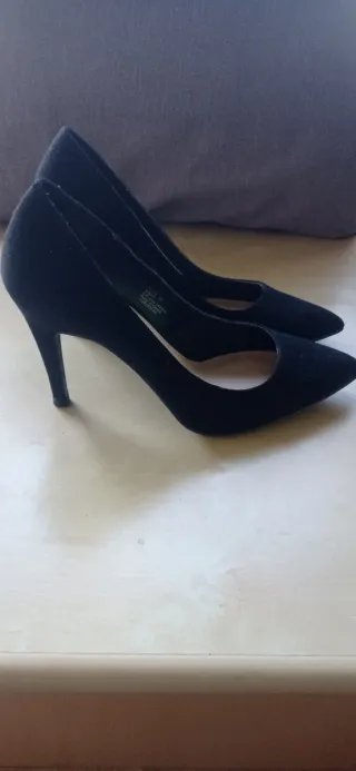 Zapatos de tacón negros