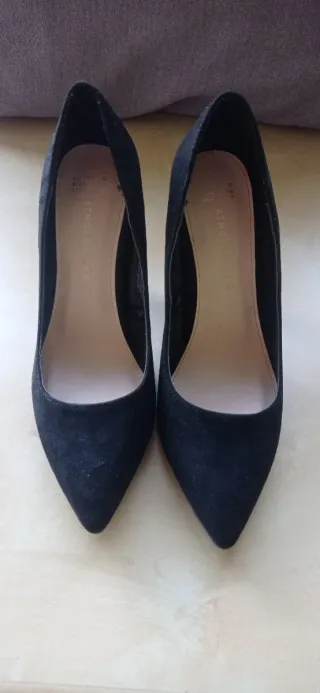 Zapatos de tacón negros